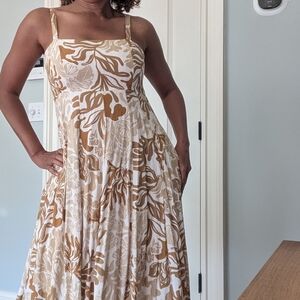 Elegant Brown and Cream Floral Dress